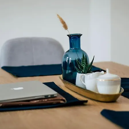 Sanierter Altbau, 2 Zimmer, 24-7 Check-in Apartmán *