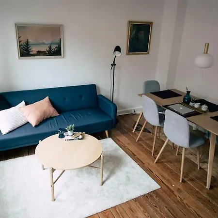 Apartmán Sanierter Altbau, 2 Zimmer, 24-7 Check-in Kiel