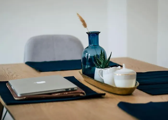 Sanierter Altbau, 2 Zimmer, 24-7 Check-in Appartamento *