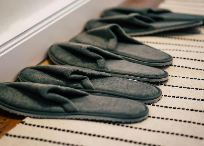 Sanierter Altbau, 2 Zimmer, 24-7 Check-in *